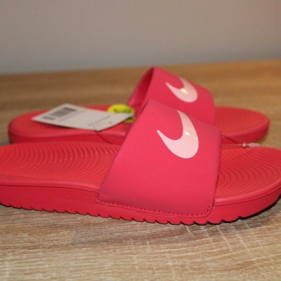 Girl's Nike Kawa Slide Sandals in Tropical Pink - Picture 3 of 5